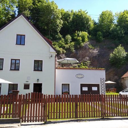 Penzion Sv. Duch Cesky Krumlov Bagian luar foto